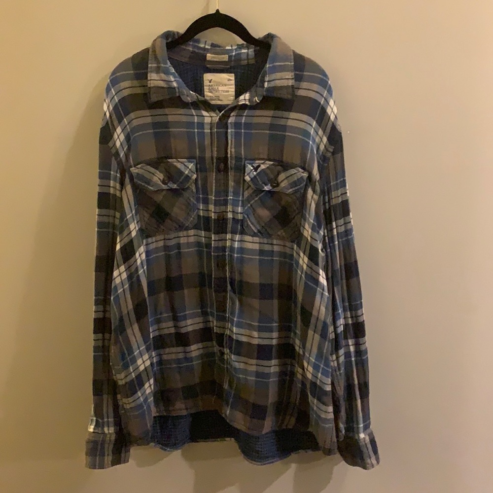American Eagle size XXL dress shirt. Very soft.